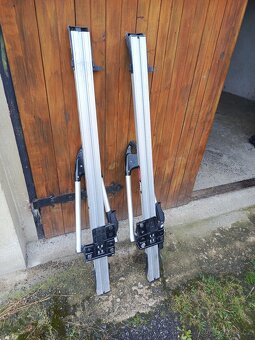 Nosič kol Thule 2ks - 6