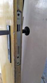 Panelákové vchodové dveře, 80 cm. L. P. - 6