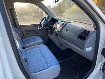 Volkswagen Caravelle 2.5TDi 96kw 4x4 Rok výroby 2009 - 6