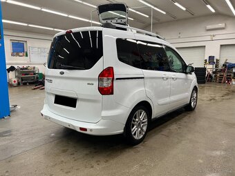 Ford Tourneo Courier 1.0 ECOBOOST 74kW - 6