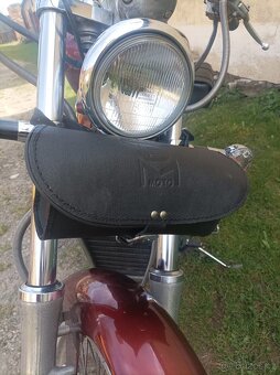 Suzuki VS 800 Intruder - 6