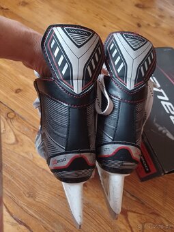 Dětské hokejové brusle 31 Bauer Vapor - 6