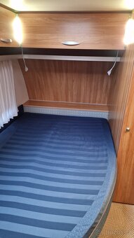 Karavan Bürstner Flipper 495 TK, 6 os., palandy, předstan - 6