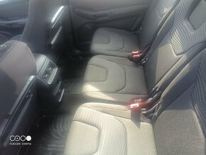 Ford s-max 7 míst 2.0 TDCi nový motor - 6