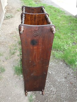 Starý etažér - 6