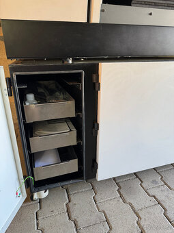 UV flatbed tiskárna Roland VersaUV LEF-300 + BOFA filtrace - 6