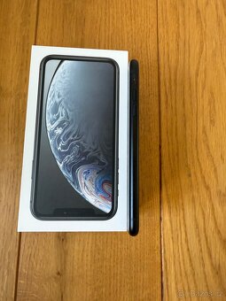 iPhone XR 256 GB s příslušenstvím - 6