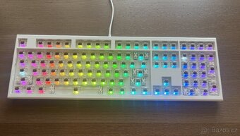 Custom mechanická klávesnice – hot-swap & RGB,tri-mode - 6