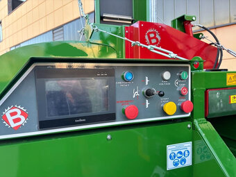 Prodám Kotoučovou pilu MASTER CUT 800 na palivo - 6