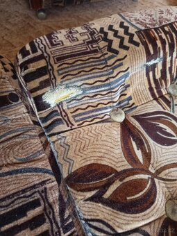 Pohovka s taburety a kresly - 6