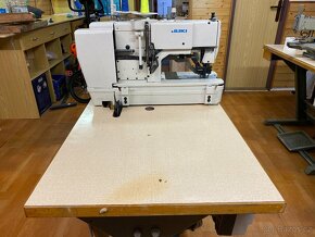 JUKI LBH 780 - dírkovací stroj - 6