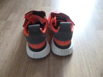 tenisky Adidas s kapsou vel. 40 2/3 - 6