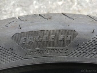 letni goodyear eagle 225/45 R18, dezen 6,5mm - 6