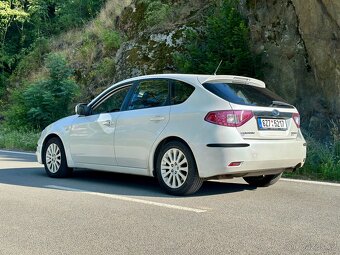Subaru Impreza 2.0R - 6