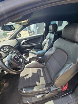 Audi A3 S-Line 2.0TDI - 6