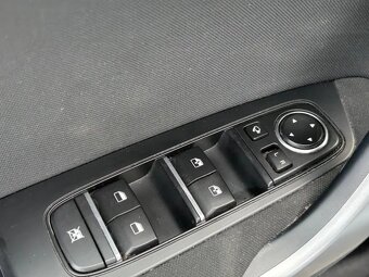 Kia Cee´d, 1.6CRDi 100kwExclusive+NAV SCR - 6