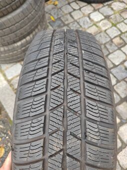 Prodám orig alu 15 škoda Octavia 2 5x112 ET 47 zimní pneu - 6
