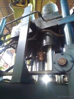 Vstřikovací lis na plasty Maplan MTF 1500 300 (6743) - 6