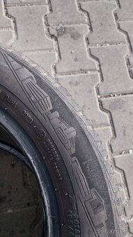 Prodám 2 x pneu Continental 185/60/15 - 6