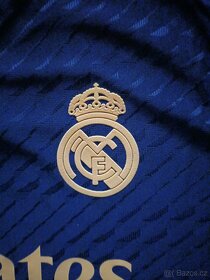 Real Madrid 23/24 3rd - 6