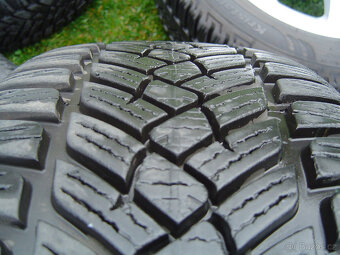 4 XZIMNÍ HLINÍKOVÁ KOLA ŠKODA KAROQ,OCTAVIA IV 215/55 R17 - 6