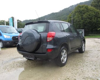 Toyota RAV 4 2,0i Sol benzín 112kw - 6