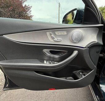 Mercedes-Benz E 350d combi - 6