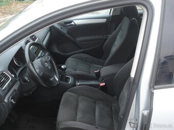 Volkswagen Golf 2.0 TDi 4 MOTION HIGHLINE - 6