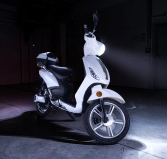 Elektro skútr ViaGo Riga 1kW bez nutnosti řidičského průkazu - 6