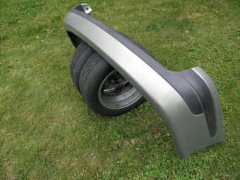 Renault Megane I kombi - zadní nárazník - 6