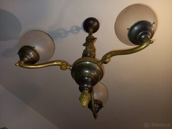 secesní mosazný tříramenný lustr - 6