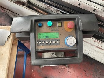 CNC ohraňovací lis LVD PPEB 135/30 - 6