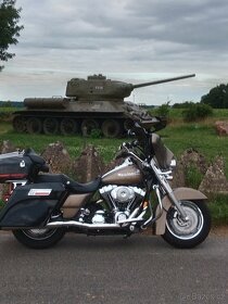 Harley Davidson Road King - 6