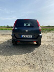Ford Fusion 1.4 - 6