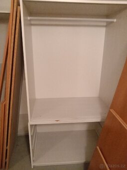 Prodám šatní skříňě - 6