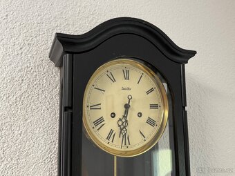 Nástěnné dřevěné hodiny Zentra bicí,půlové - 6