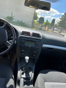 Škoda Octavia 2 1.9 tdi - 6