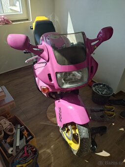 Honda CBR 600 Huricanne - 6