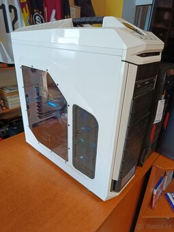 HERNÍ PC i7-7700K/16GB DDR4/512GB M.2 SSD/RX 5700XT 8GB - 6