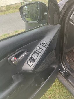 Prodám ( rezervováno)Hyundai IX35 1.6gdi 99kw, čti pozorně - 6