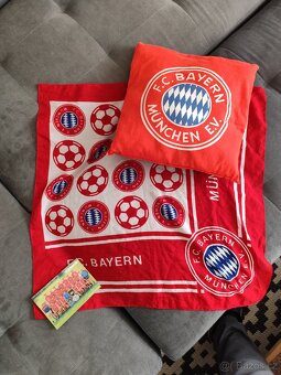 Dětské oblečení FC Bayern Mnichov a další veci - 6
