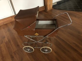 Retro kočárek pro panenky - 6