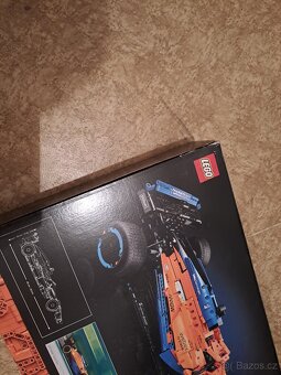 LEGO Technic 42141 Závodní auto McLaren Formule 1 - 6