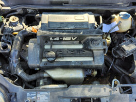 VW LUPO 1,4 16V 55kW AKQ 2001 DILY z VOZU - 6