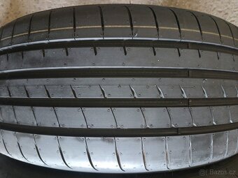 Sada letních pneu 225/40/19.Goodyear. - 6