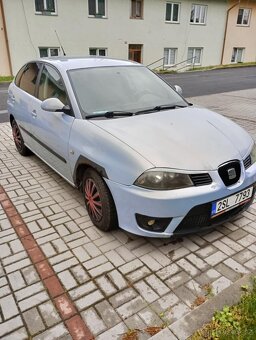 SEAT IBIZA 1.2 - 6