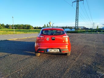 Kia Rio, 2012 1.4 benzín 80 kW - 6