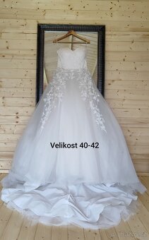 Prodej svatebních šatů - 6