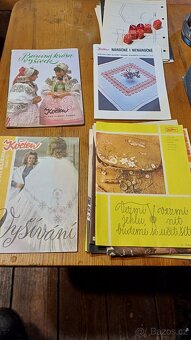 muj dum knihy a časopisy - 6