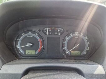 FABIA KOMBI 1.4 16V 55kW 2005 KLIMA ČTĚTE CELÝ INZERÁT - 6